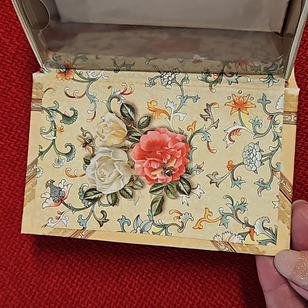 PUNCH STUDIO Rose soap faux vtg. book keepsake empty glittered magnetic Victoria - Picture 6 of 7